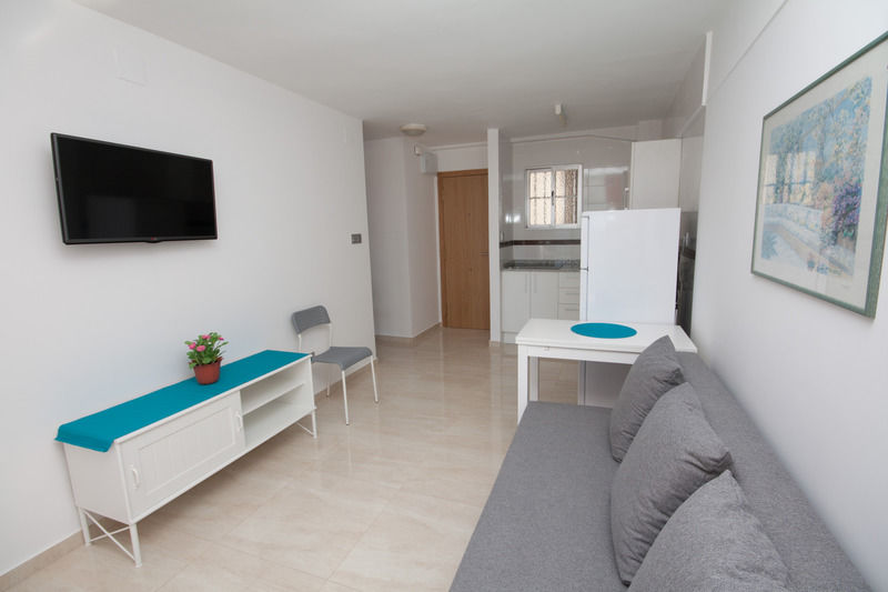 Apartamentos Niza Benidorm Buitenkant foto