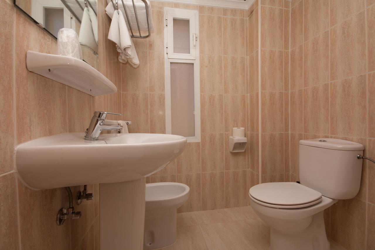 Apartamentos Niza Benidorm Buitenkant foto