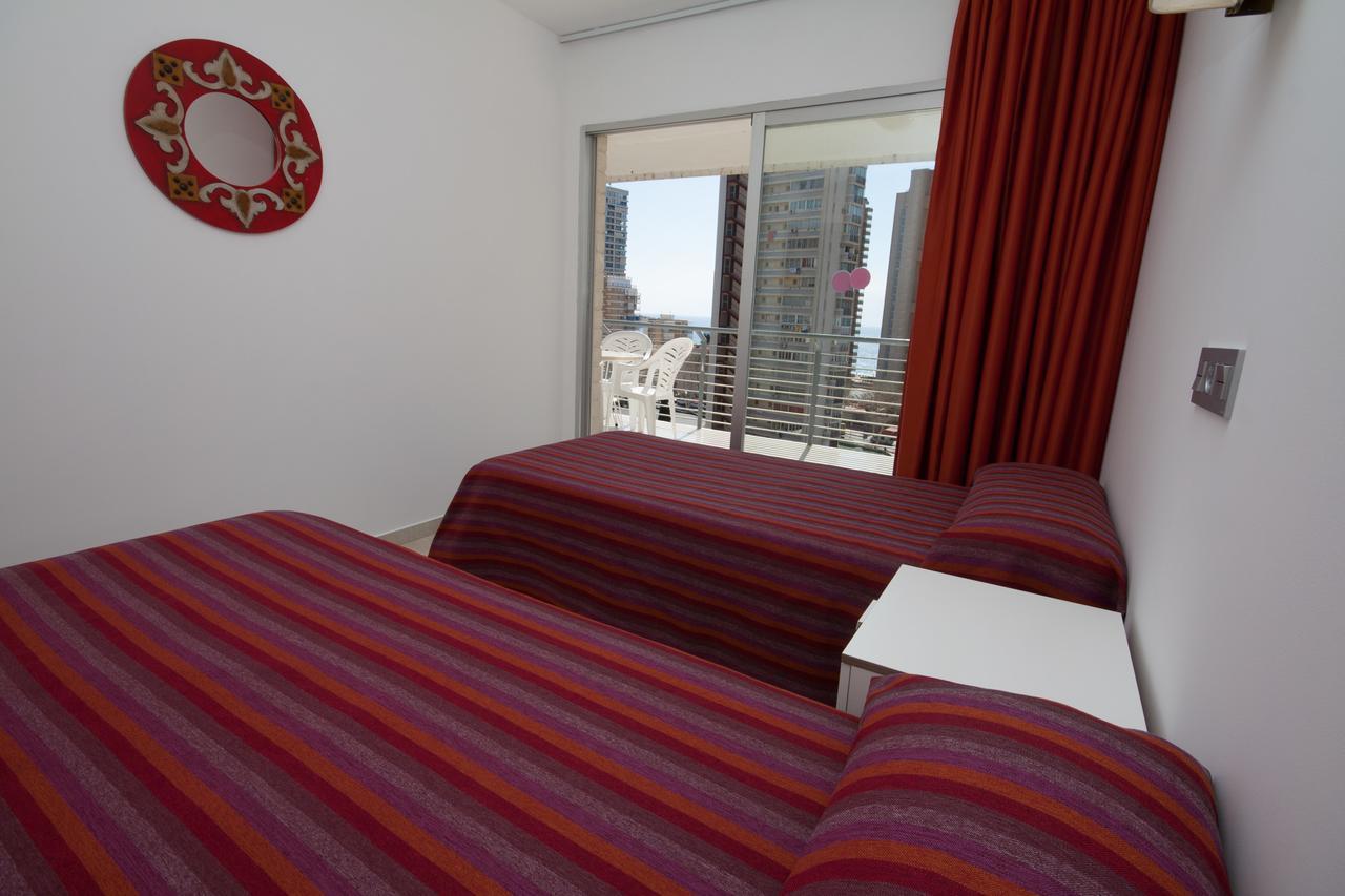 Apartamentos Niza Benidorm Buitenkant foto